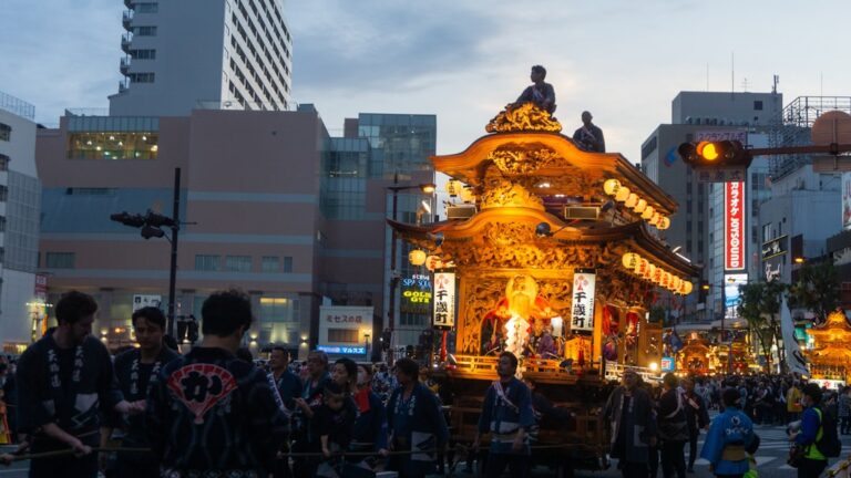 Czym są matsuri – najciekawsze japońskie festiwale